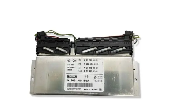 Mercedes-Benz E W211 ESP (stability system) control unit 0265109540 A2115405845