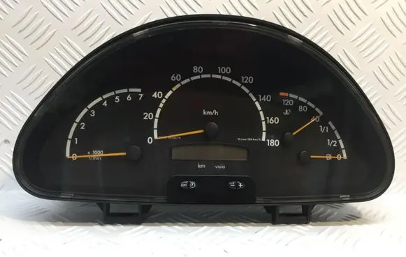 Mercedes-Benz Sprinter W901 W902 W903 W904 Speedometer (instrument cluster) A0014464721