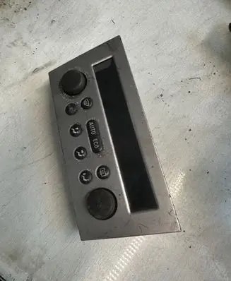 Opel Meriva A Climate control/heater control trim 312