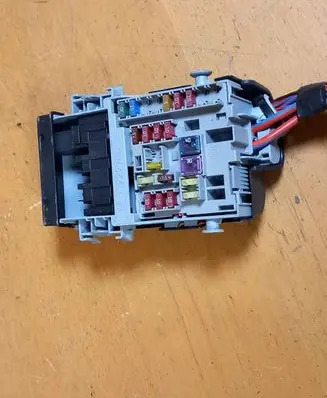 Opel Astra J BSM Control unit 13222786