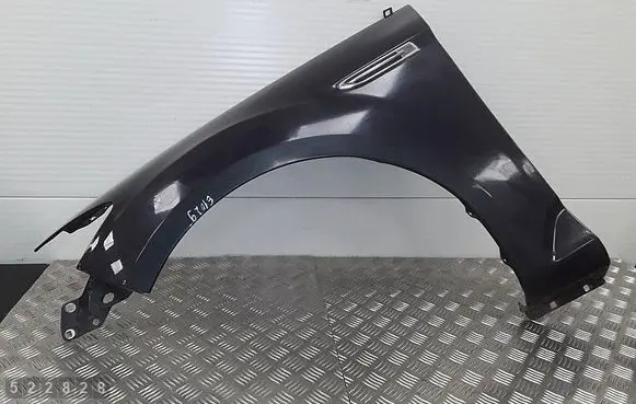 Ford Mondeo MK IV Fender 1702314 P7S7116006AB
