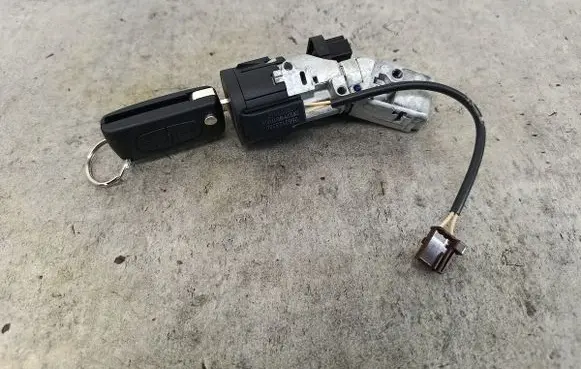 Citroen C3 Ignition lock N0503451E1105995