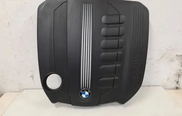 BMW 5 GT F07 Engine cover (trim) 7800575 11252010 13717800575
