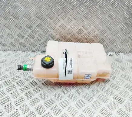 Iveco Daily 6th gen Coolant expansion tank/reservoir 5801255878