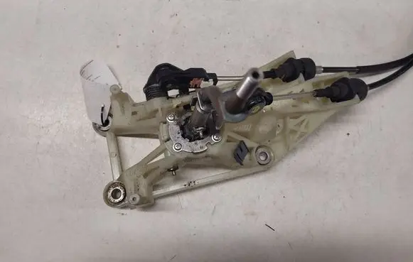 Mazda 6 Gear shifter/selector GS8TB G0109HFA2 01000007R4
