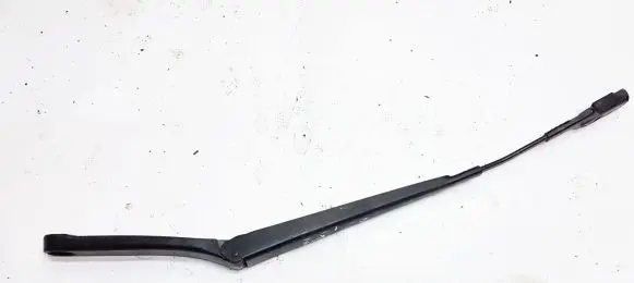 Porsche Cayenne (9PA) Front wiper blade arm