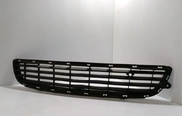 Opel Zafira B Front bumper lower grill 13124978