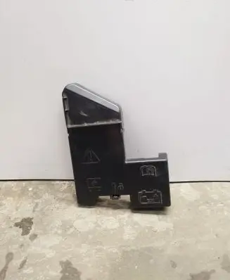 Ford Explorer VI Fuse box cover L1MT14N003