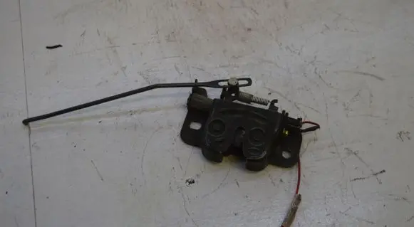 Hyundai Coupe Tailgate/trunk/boot lock/catch/latch 9323027000