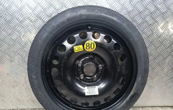 Bedford Astra R17 spare wheel 