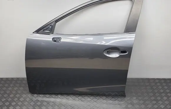 Mazda 3 III Front door B45A59010 S5267