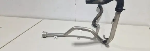Mercedes-Benz A W176 Engine coolant pipe/hose A2702030682