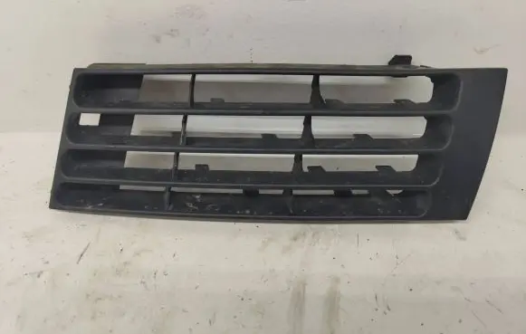 Front bumper lower grill