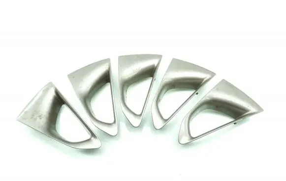 Lexus RX 450H R17 wheel hub/cap/trim MMAUTKO28531