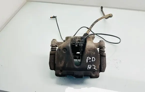 Mercedes-Benz GLK (X204) Front brake caliper 