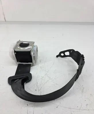 Porsche Cayenne (92A) Rear seatbelt 7P0857807B