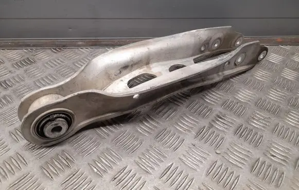 Audi A4 S4 B9 Rear upper control arm/wishbone 8W0505311E