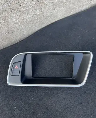 Audi Q5 SQ5 Radio/GPS head unit trim 8R2857186H