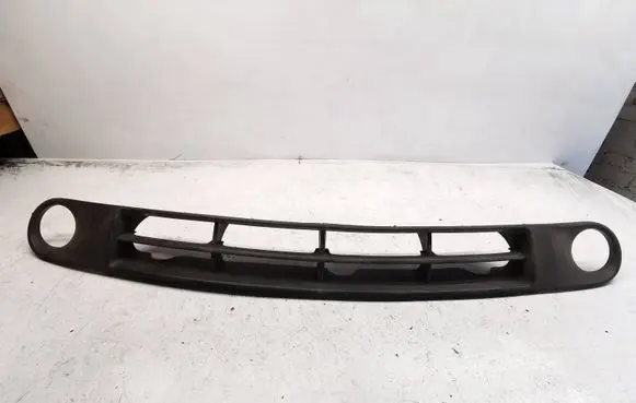 KIA Carens I Front fog light trim/grill