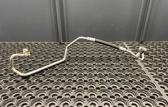 Air conditioning (A/C) pipe/hose
