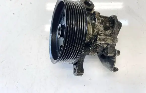Mercedes-Benz ML W164 Power steering pump pp138