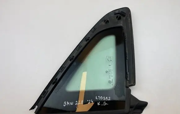 BMW 2 F44 Rear side window 7483157 28082023 959A120