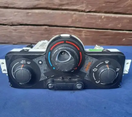 Renault Megane II Climate control unit 69420001 1666445V