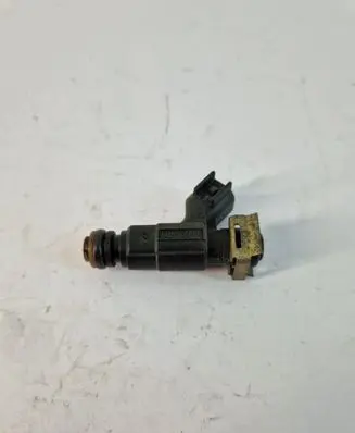 Mini One - Cooper R50 - 53 Fuel injector 04891192aa