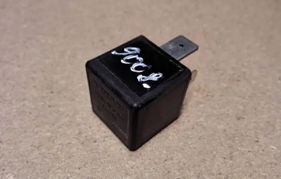 Volvo V70 Other relay 9441158 V23134J52X346 440210