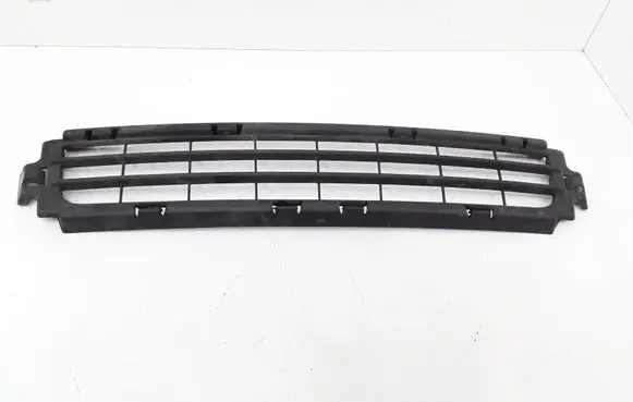 Volvo S40 Front bumper lower grill