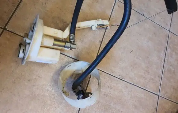 Fuel level sensor
