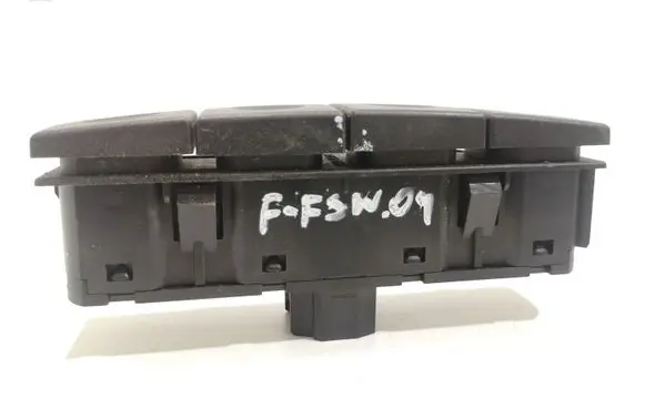 Other switches/knobs/shifts