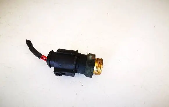 Volkswagen Bora Coolant temperature sensor 