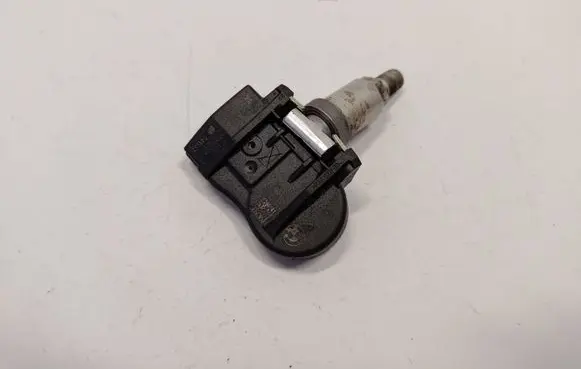 BMW 3 F30 F35 F31 Tire pressure sensor 6855539 36106855539 36106881891
