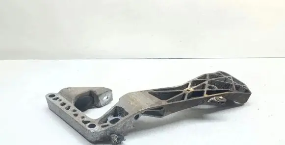 BMW 4 F32 F33 Gearbox mounting bracket 6769281 22316769281