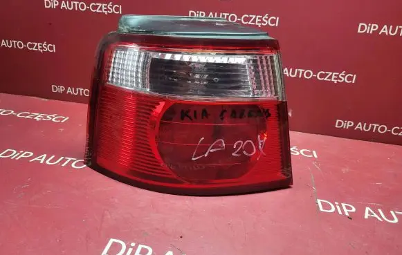 KIA Carens II Rear/tail lights