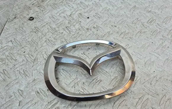 Mazda CX-7 Manufacturer badge logo/emblem EG2151731