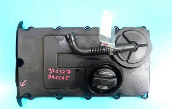 Volkswagen PASSAT B6 Rocker cam cover 03G103475 IMPRK1285457