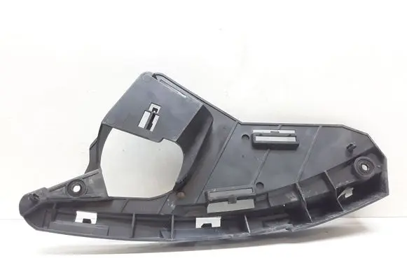 Volvo XC60 Front bumper mounting bracket 30763434