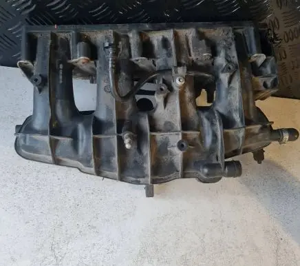 Audi A6 S6 C6 4F Intake manifold 06133185