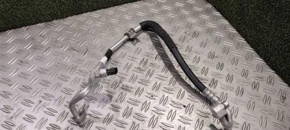 Renault Trafic III (X82) Air conditioning (A/C) pipe/hose 921367866R 82ACP5001