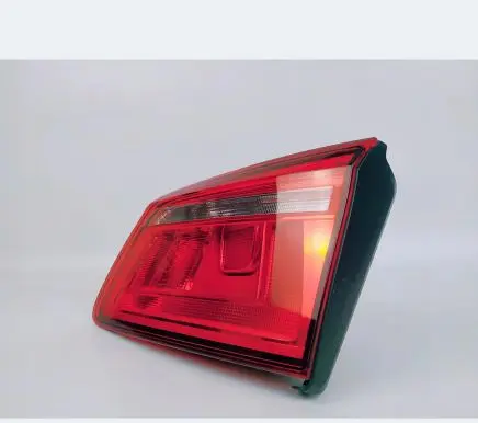 Volkswagen Golf Sportsvan Tailgate rear/tail lights 510945094G