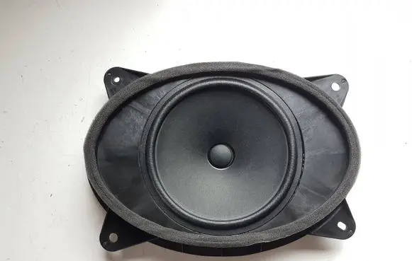 Subaru Crosstrek III Front door speaker 4M305F