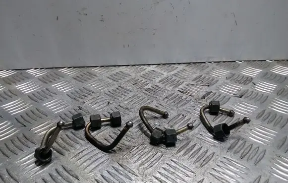 Renault Scenic II - Grand scenic II Fuel injector supply line/pipe 