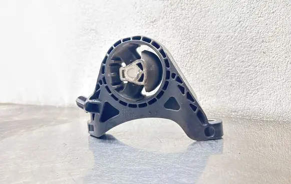 Opel Insignia A Engine mount bracket 13227769