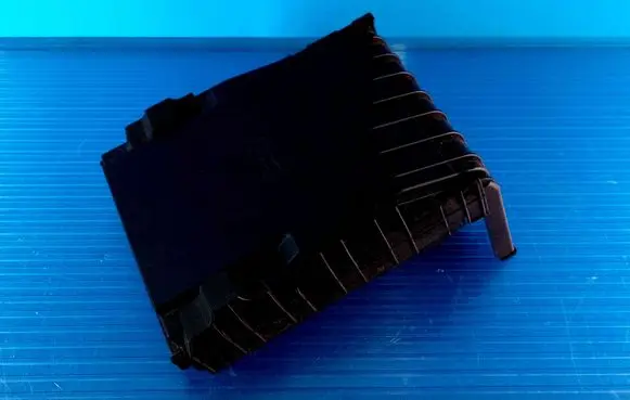 Audi A3 S3 A3 Sportback 8P Fuse box cover 1K0937132F