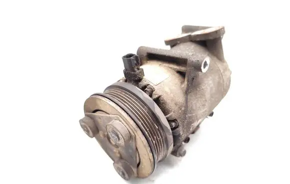 Ford Focus Air conditioning (A/C) compressor (pump) 3M5H-19D629-RF 3M5H19D629RF