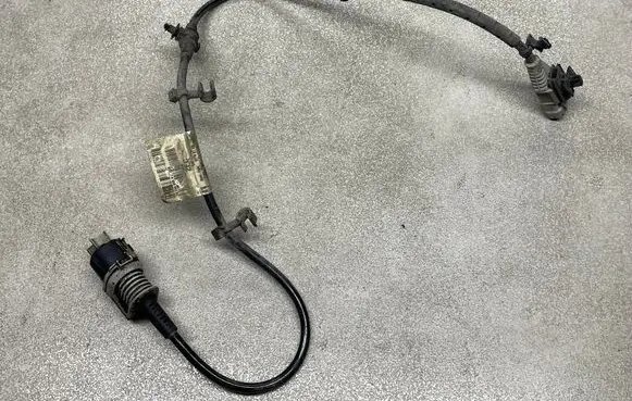 Opel Insignia A Front ABS sensor wiring 13238636