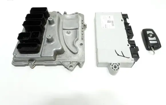 BMW 5 F10 F11 Engine ECU kit and lock set 7614649 9230941 0261S06493