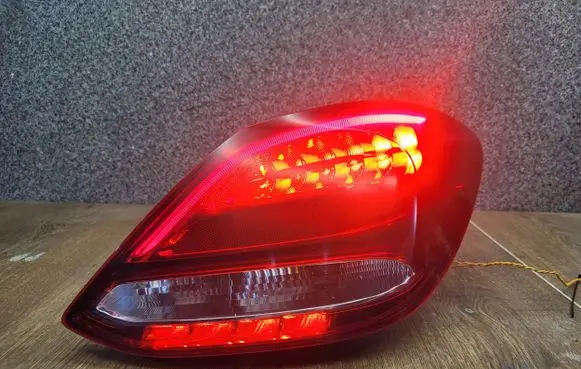 Mercedes-Benz C W205 Rear/tail lights A2059061257